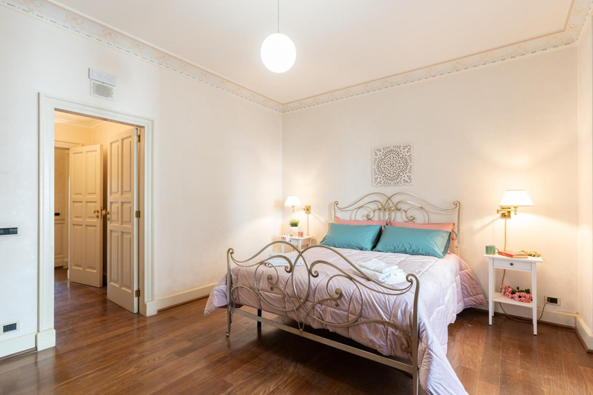 B&B Frida Suite Home Трани Экстерьер фото