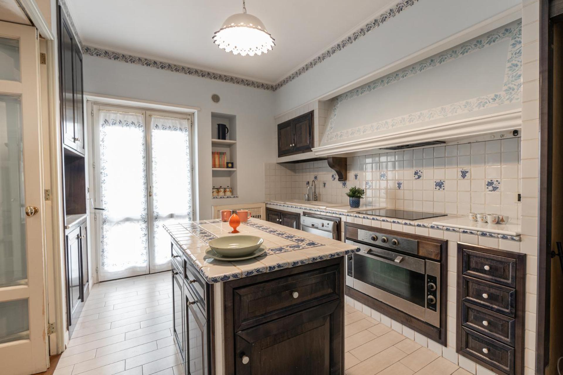 B&B Frida Suite Home Трани Экстерьер фото